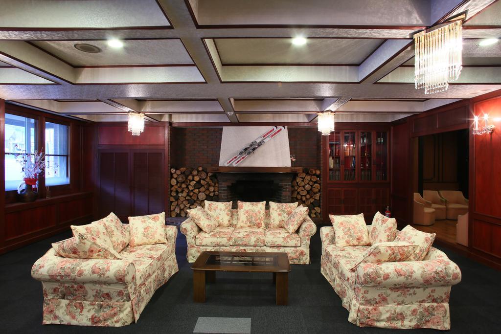 Shiga Palace Hotel Yamanouchi  Εξωτερικό φωτογραφία