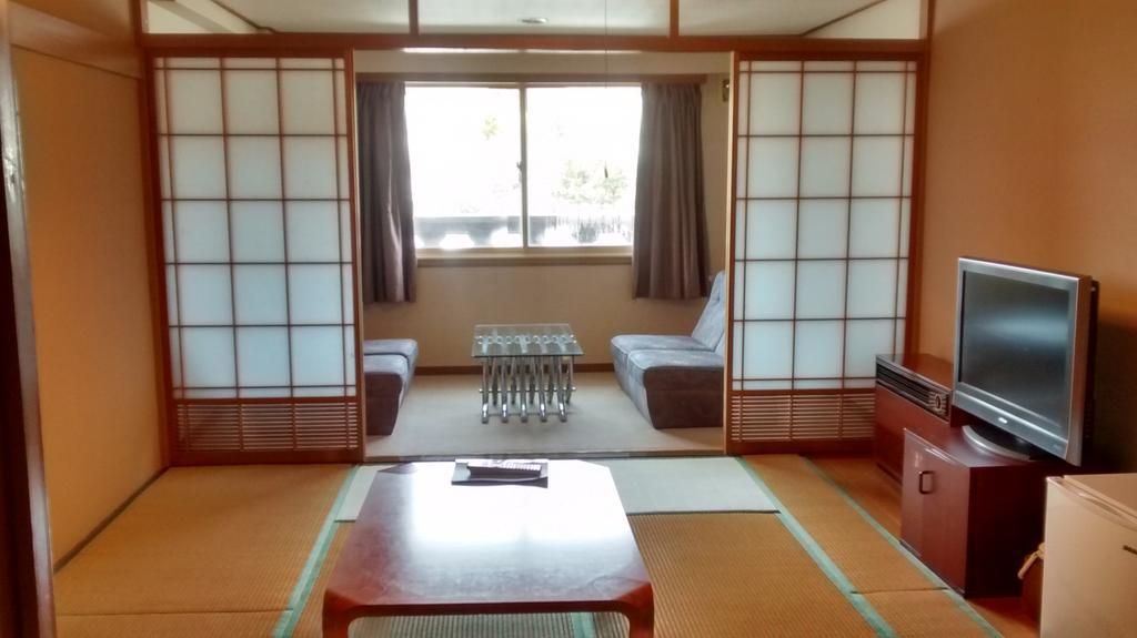 Shiga Palace Hotel Yamanouchi  Εξωτερικό φωτογραφία